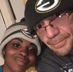 Meet your Posher, Joan